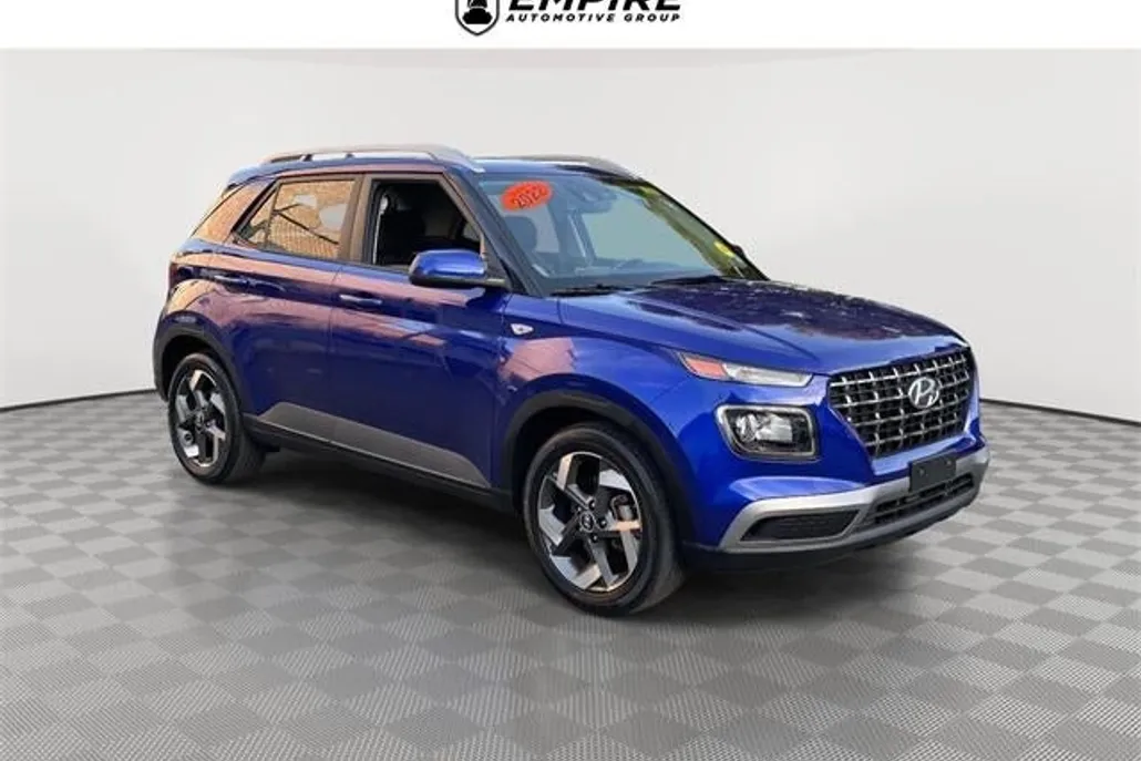 2022 Hyundai Venue SEL Limited photo 1