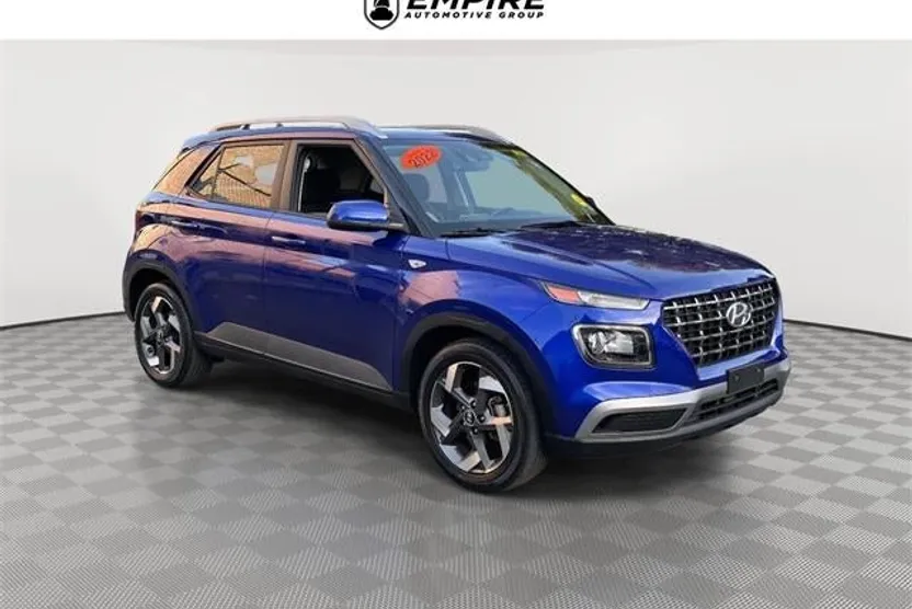 2022 Hyundai Venue SEL Limited photo 1
