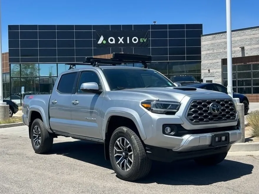 2023 Toyota Tacoma TRD Sport photo 1
