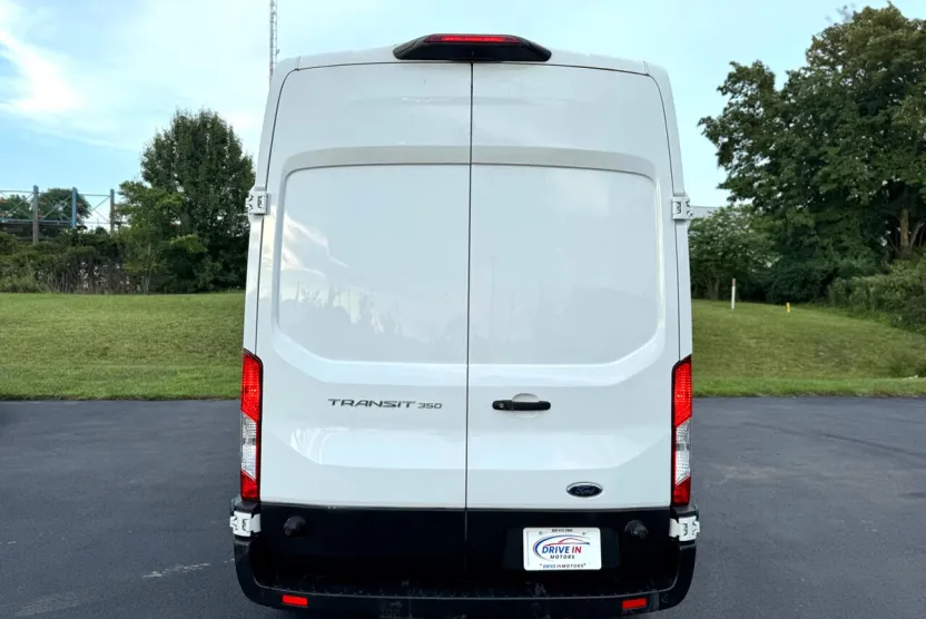2019 Ford Transit Van photo 1