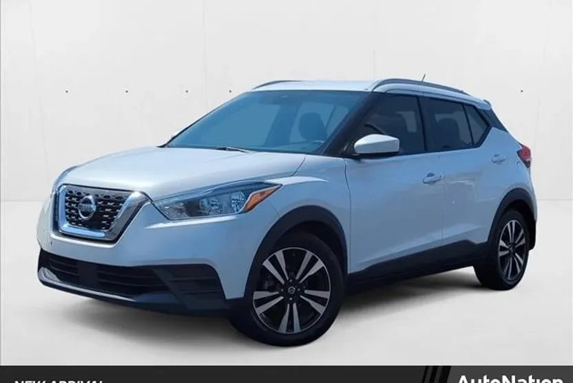 2020 Nissan Kicks SV photo 1