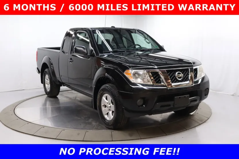 2013 Nissan Frontier SV photo 1