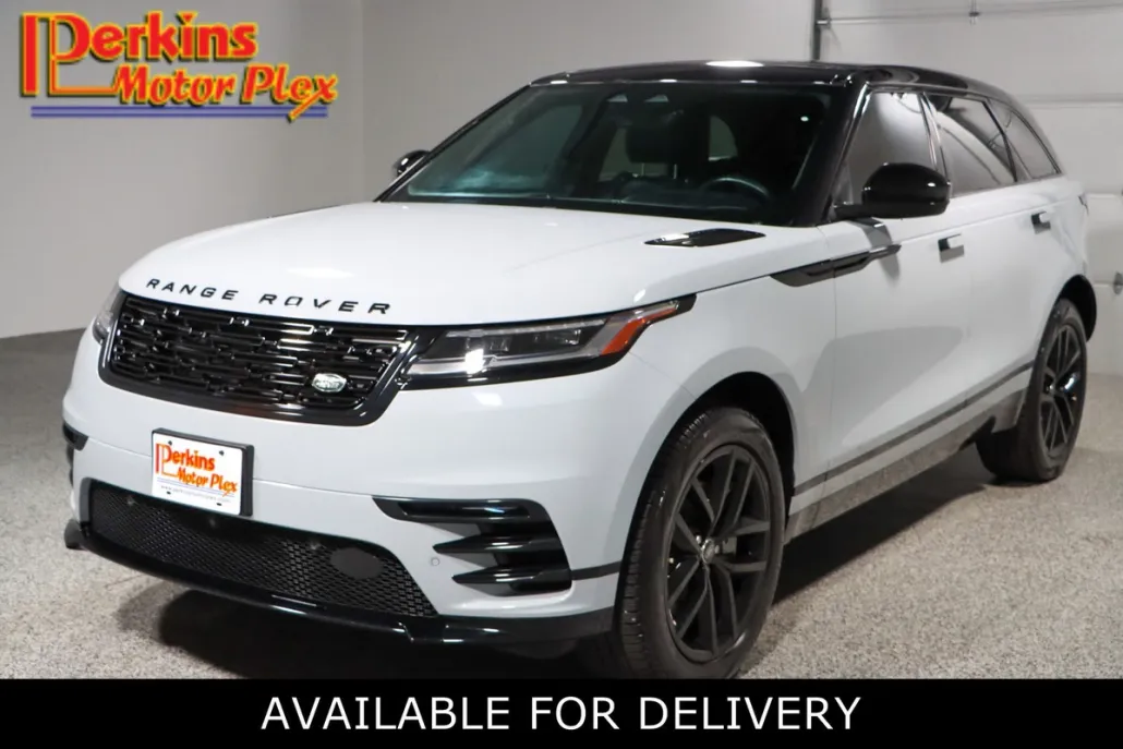2024 Land Rover Range Rover Velar P250 Dynamic SE photo 1