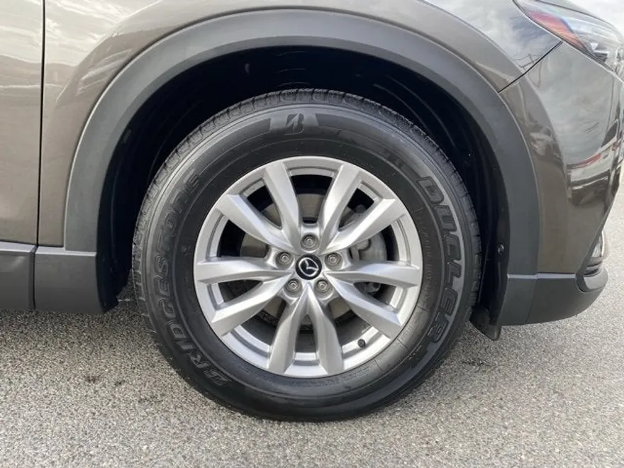 2016 Mazda CX-9 Sport photo 1