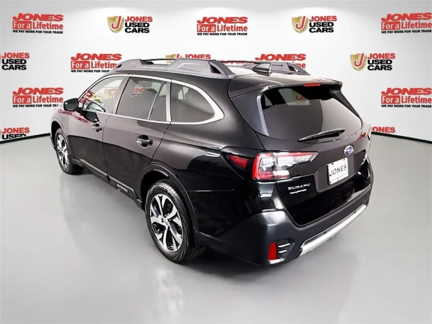 2020 Subaru Outback Limited photo 1
