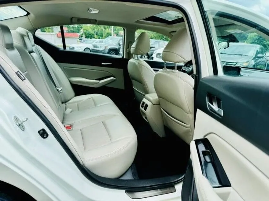 2021 Nissan Altima 2.5 SL photo 17