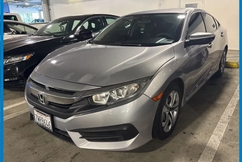 2017 Honda Civic LX photo 1