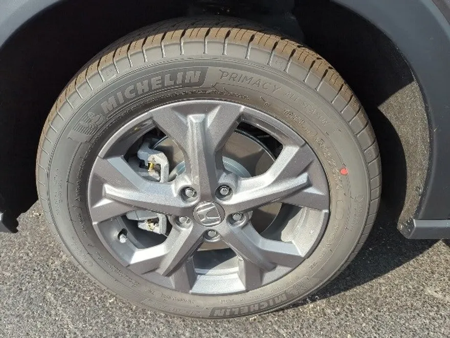 2026 Honda HR-V LX photo 1