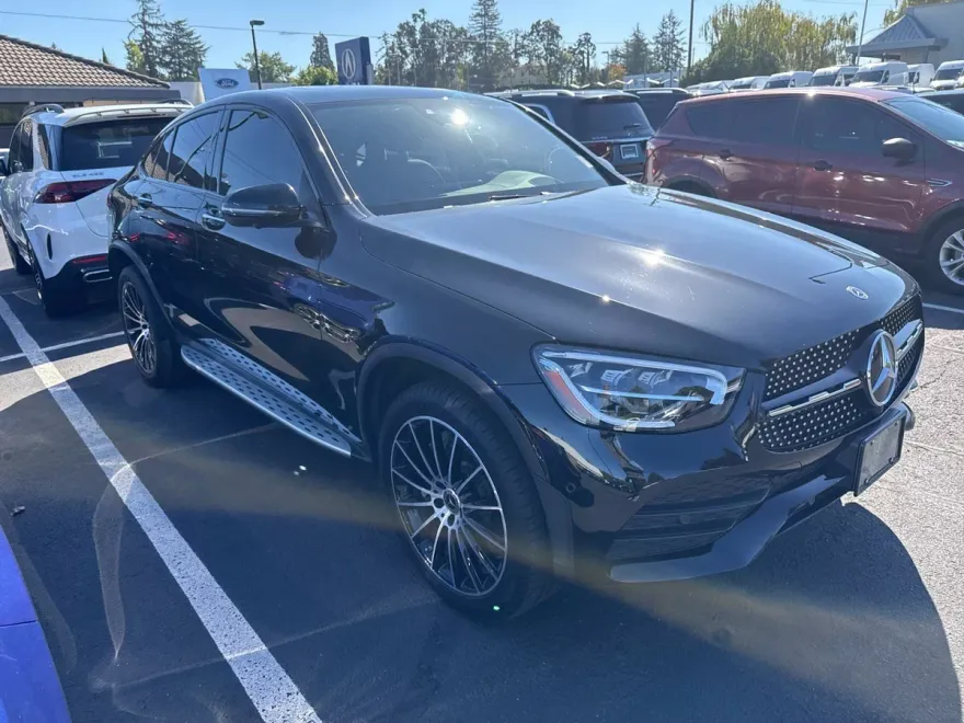 2023 Mercedes Benz GLC 300 Coupe photo 1