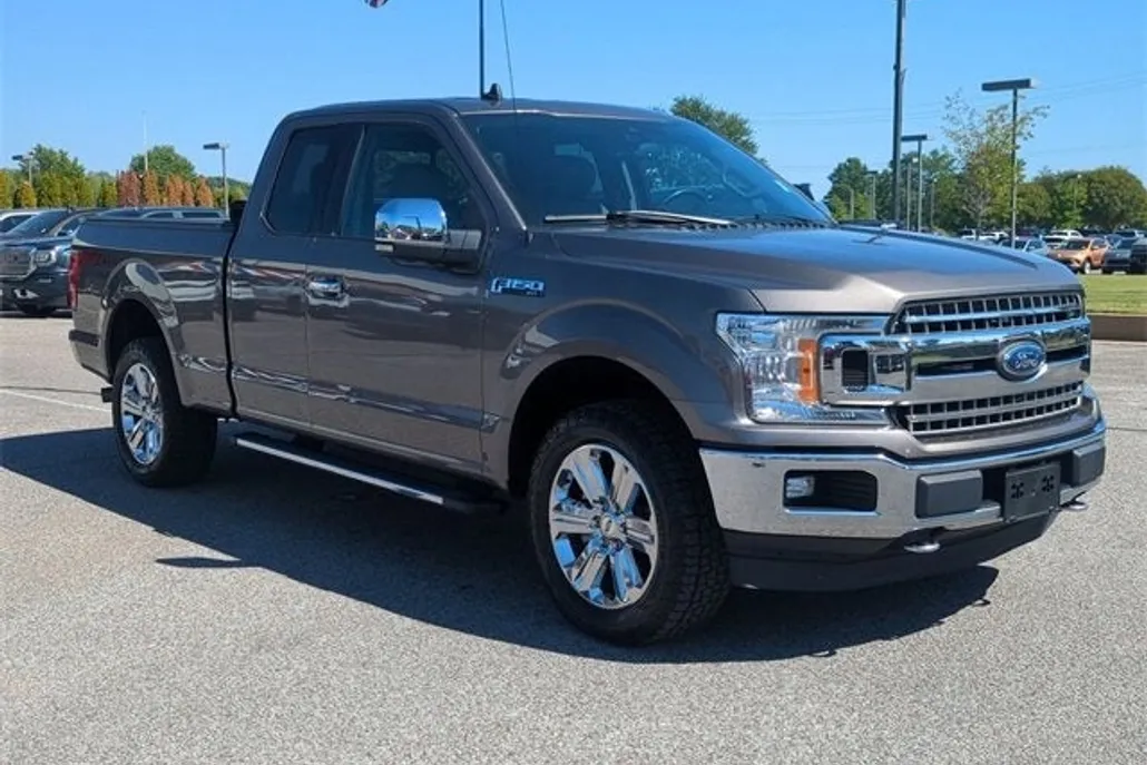 2020 Ford F-150 XLT photo 1