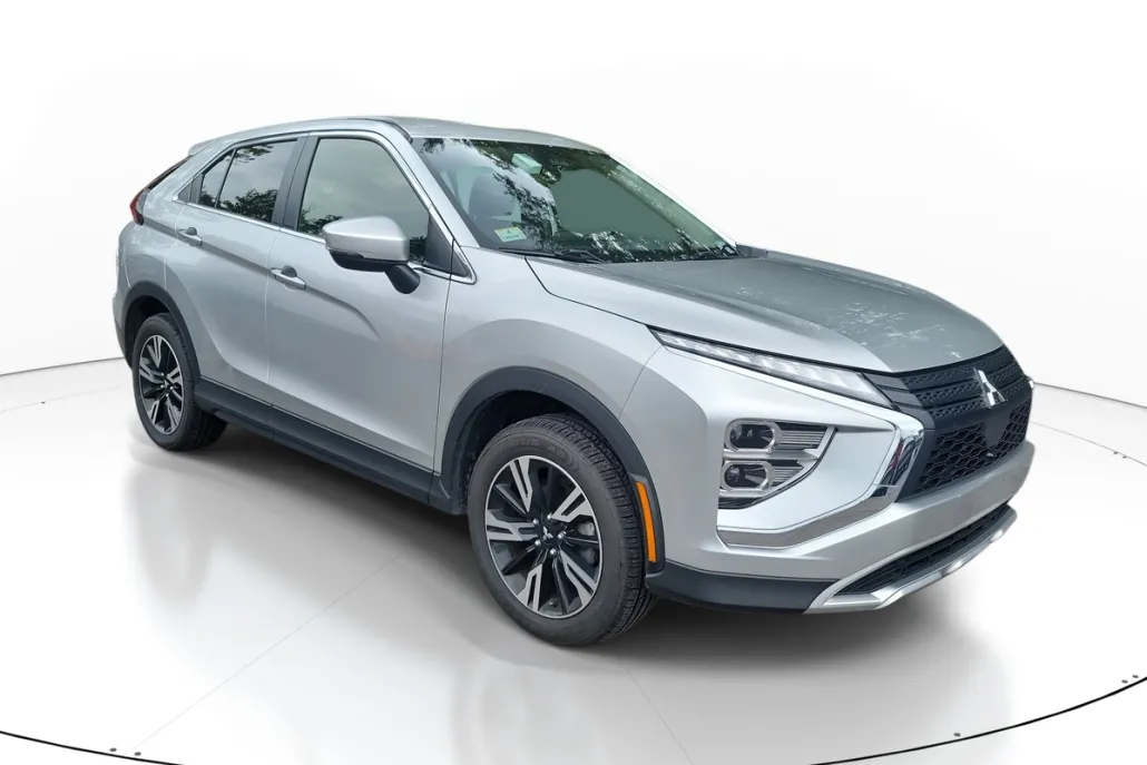 2024 Mitsubishi Eclipse Cross SEL photo 1