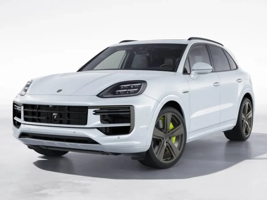2025 Porsche Cayenne Turbo E-Hybrid photo 1