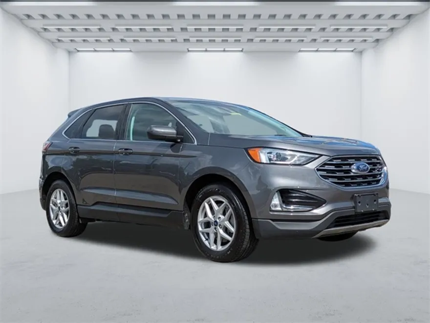 2021 Ford Edge SEL photo 1