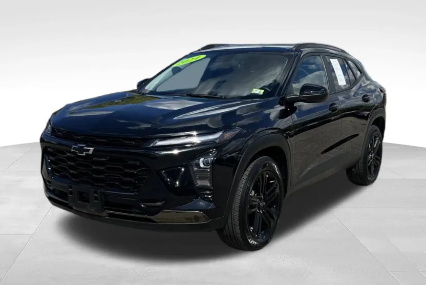 2024 Chevrolet Trax ACTIV photo 1