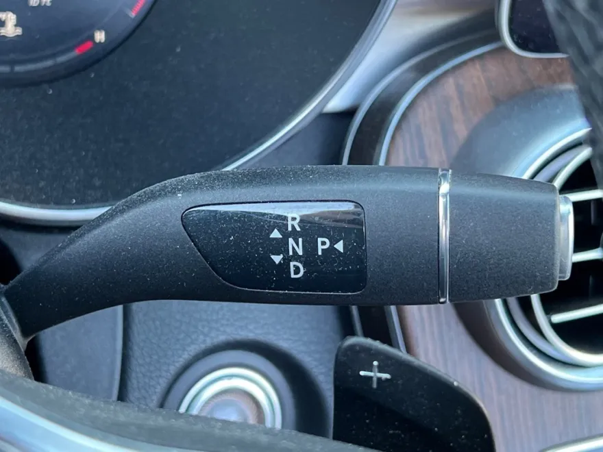 2020 Mercedes Benz C 300 photo 21