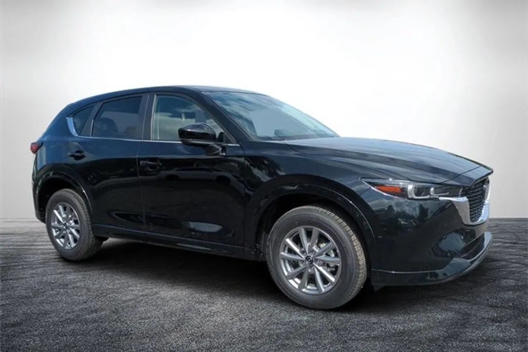2025 Mazda CX-5 2.5 S Preferred photo 1