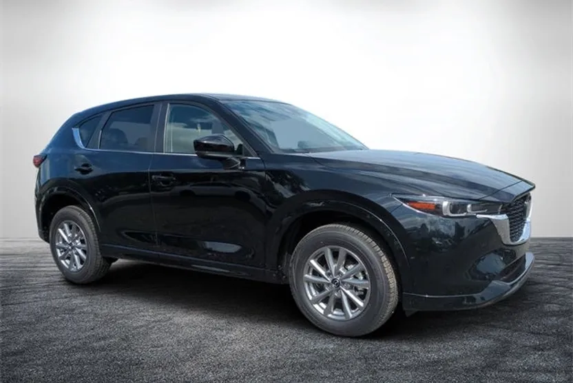 2025 Mazda CX-5 2.5 S Preferred photo 1