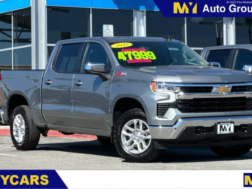 2025 Chevrolet Silverado 1500 LT photo 1