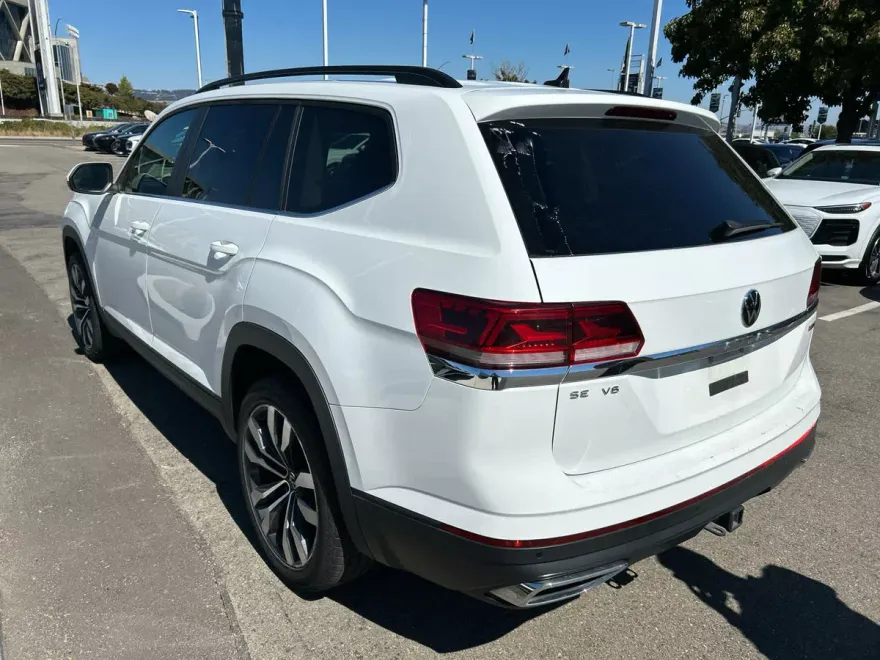 2022 Volkswagen Atlas V6 SE Technology photo 1