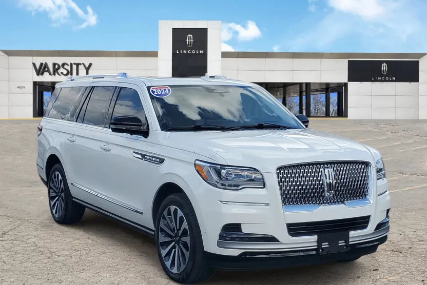 2024 Lincoln Navigator L Reserve photo 1