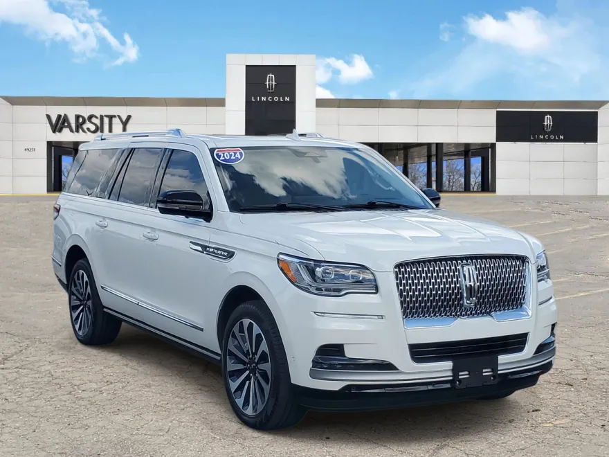 2024 Lincoln Navigator L Reserve photo 1