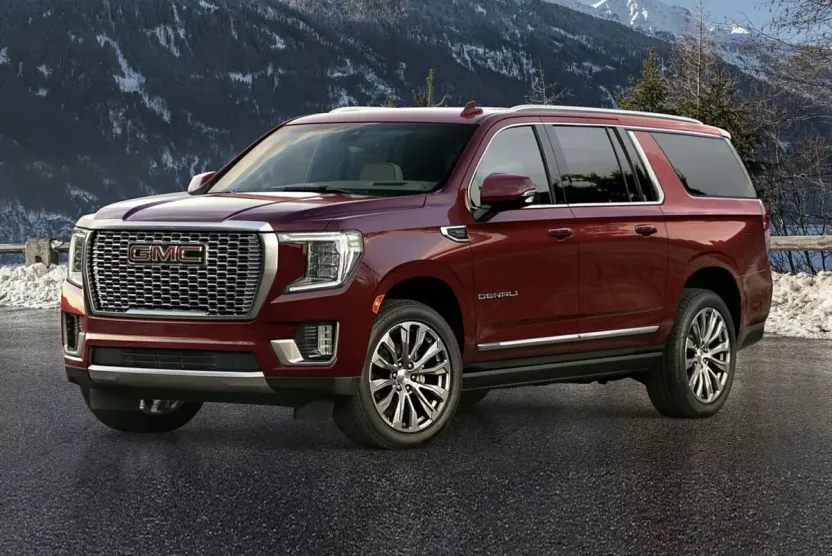 2023 Gmc Yukon XL AT4 photo 1