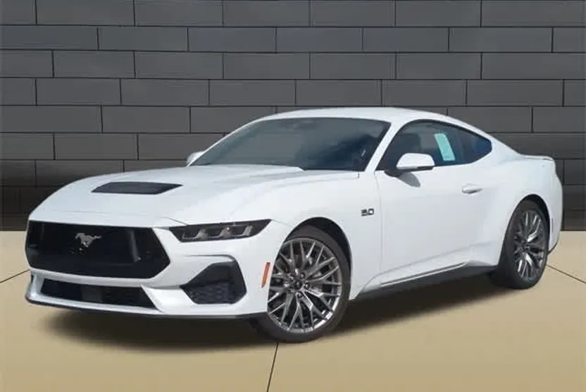 2025 Ford Mustang GT Premium photo 1