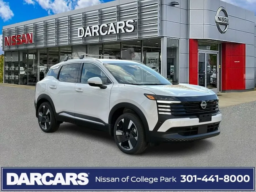 2025 Nissan Kicks SR photo 1