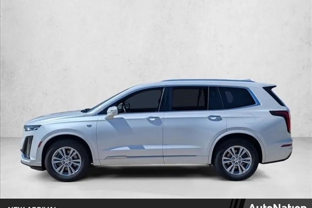 2021 Cadillac XT6 Luxury photo 1