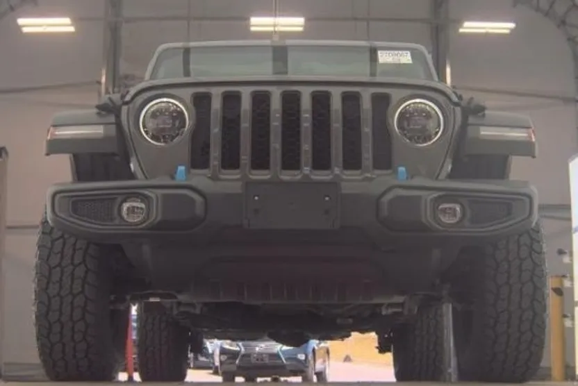 2023 Jeep Wrangler Rubicon 4xe photo 1