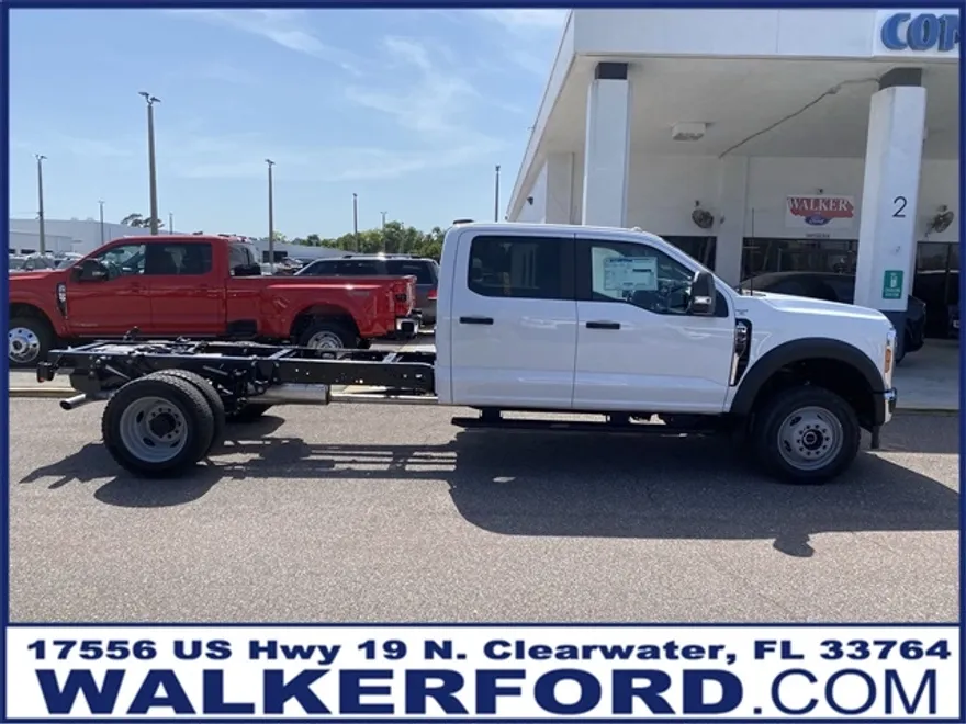 2025 Ford F-450 XL photo 1
