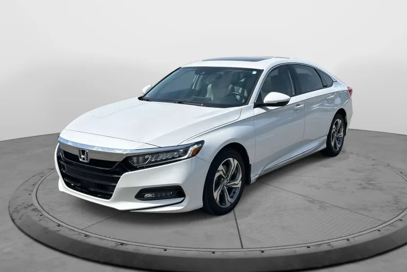 2020 Honda Accord EX-L 2.0T photo 1