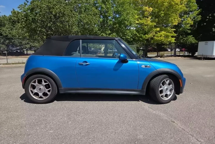 2007 Mini Cooper Base Convertible photo 1