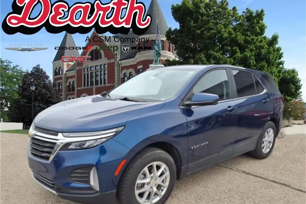 2023 Chevrolet Equinox LT photo 1
