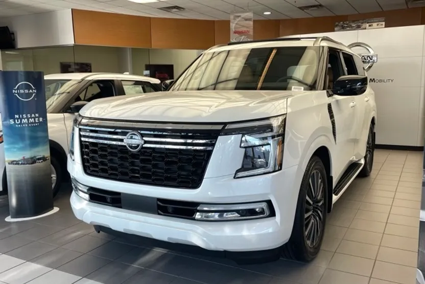 2025 Nissan Armada Platinum Reserve photo 1