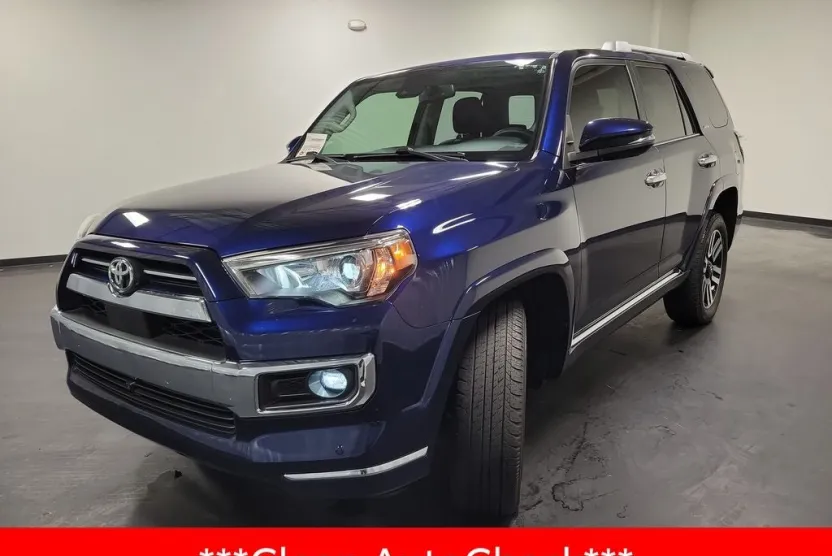 2022 Toyota 4Runner Limited photo 1