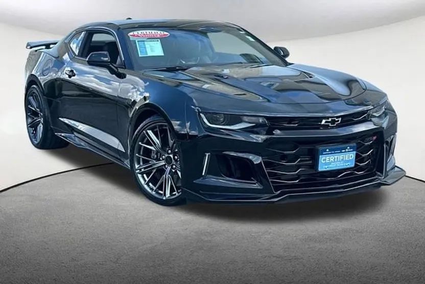 2023 Chevrolet Camaro ZL1 Coupe photo 1