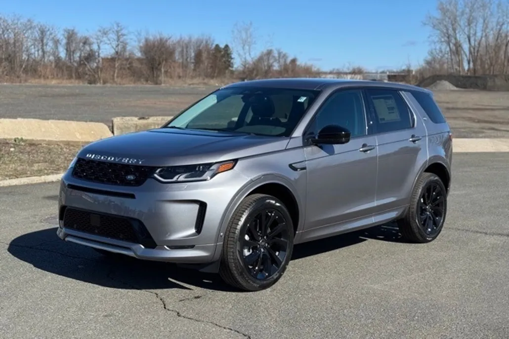 2025 Land Rover Discovery Sport S photo 1