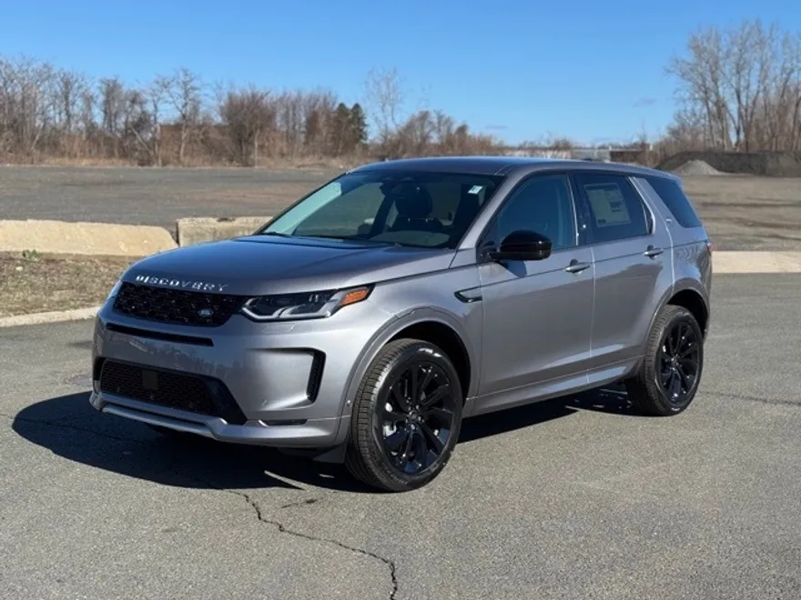 2025 Land Rover Discovery Sport S photo 1