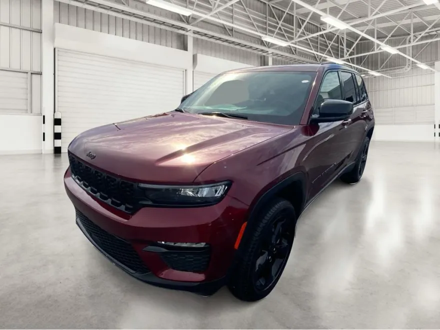 2025 Jeep Grand Cherokee Limited photo 1