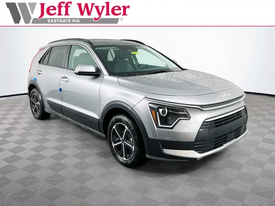 2025 Kia Niro EX photo 1