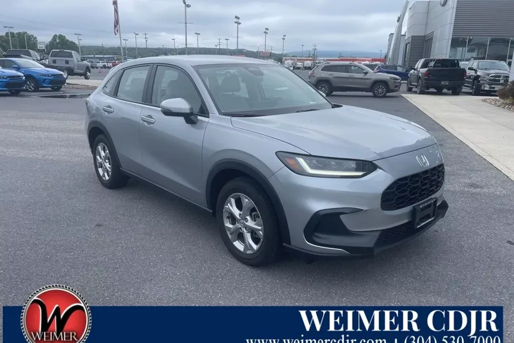 2023 Honda HR-V LX photo 1