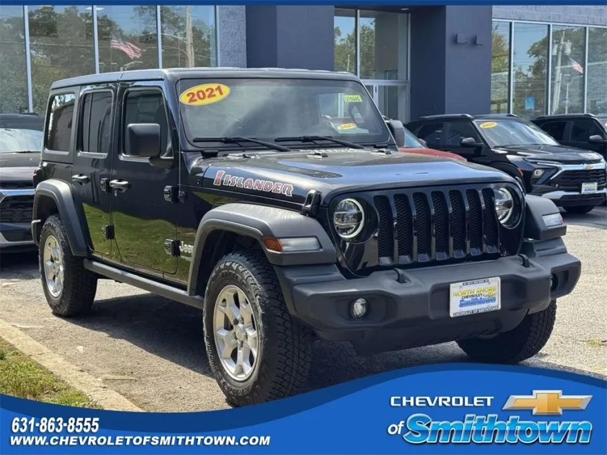 2021 Jeep Wrangler Unlimited Islander photo 1