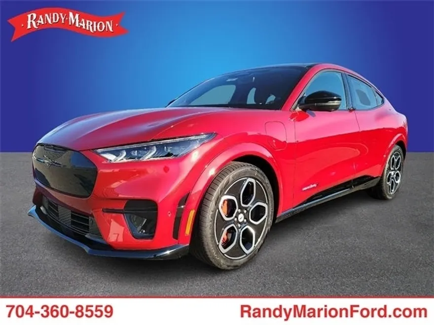 2023 Ford Mustang Mach-E GT photo 1