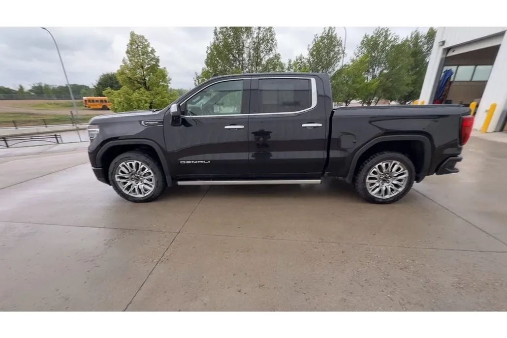 2023 Gmc Sierra 1500 Denali Ultimate photo 1