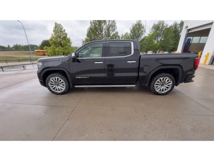 2023 Gmc Sierra 1500 Denali Ultimate photo 1