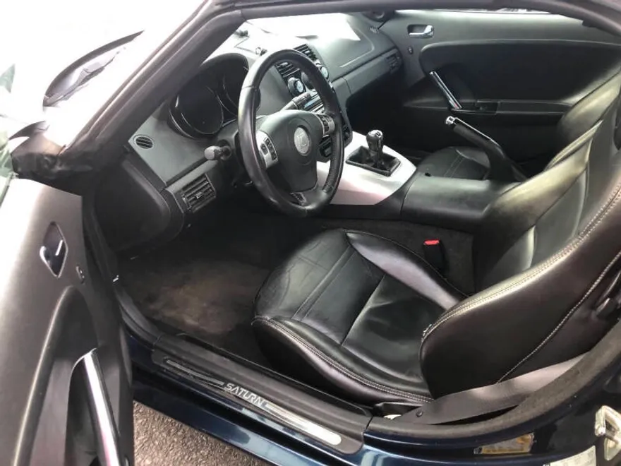 2008 Saturn Sky Convertible photo 1