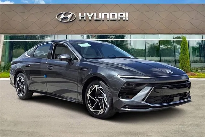 2025 Hyundai Sonata SEL Convenience photo 1