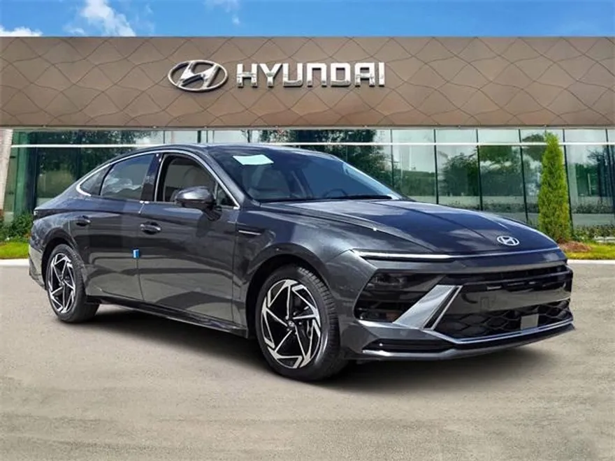 2025 Hyundai Sonata SEL Convenience photo 1