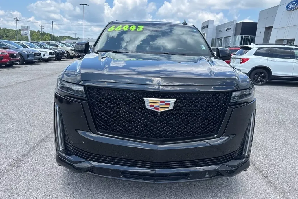 2021 Cadillac Escalade ESV Sport photo 1